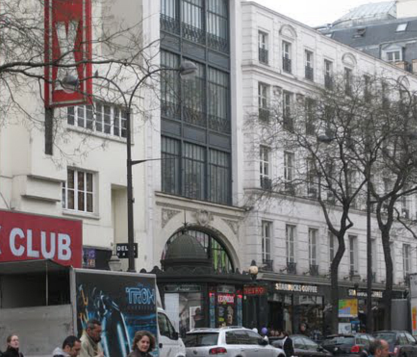 strip-tease-a-domicile-dans-le-10e-arrondissement