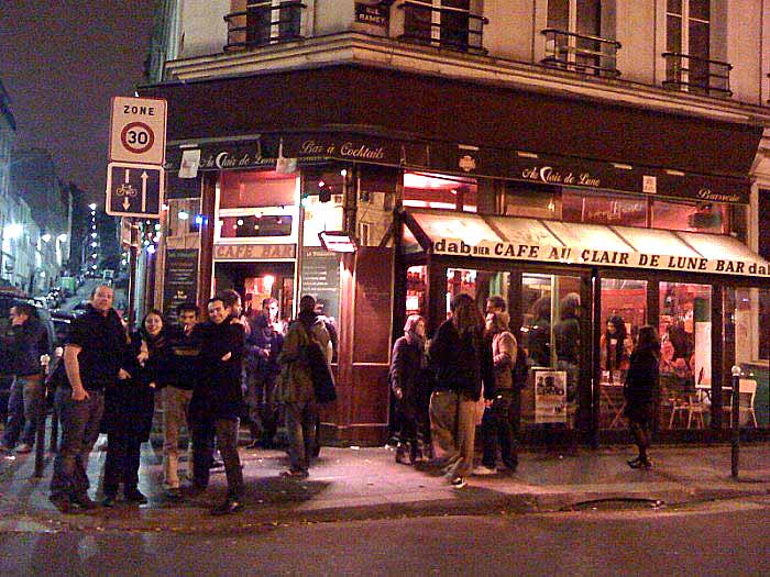 strip-tease a domicile dans le 18e arrondissement de Paris